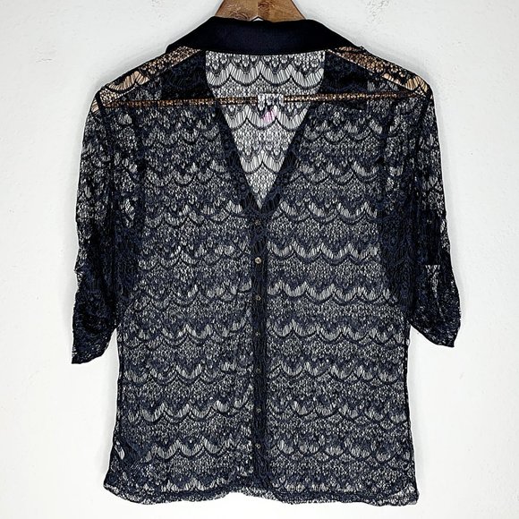 Bebe Doris 3/4 Sleeve Stretch Lace Shirt in Black - Picture 4 of 8